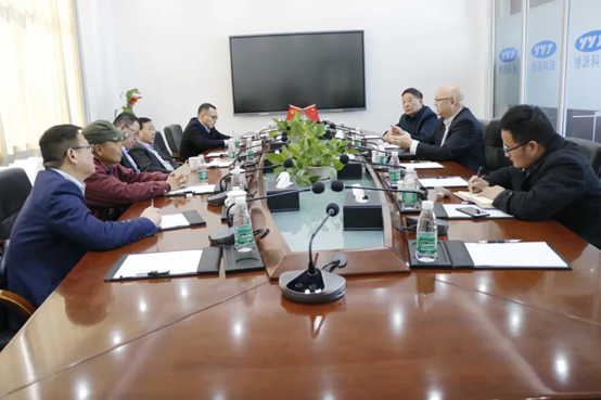 中國農(nóng)業(yè)銀行贛州分行黨委書記、行長張軍強(qiáng)一行蒞臨我司調(diào)研