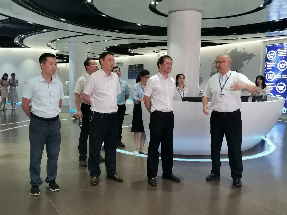 江西省科協(xié)黨組書記、副主席羅瑩蒞臨憶源科技調(diào)研指導(dǎo)